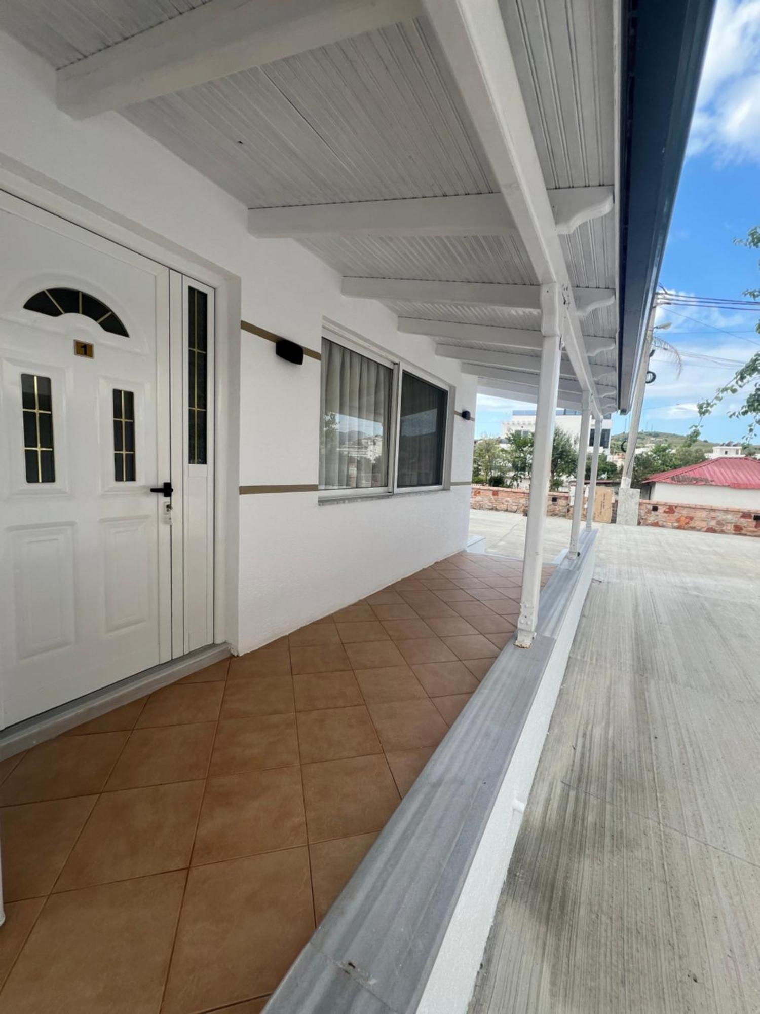 House Pollo Hotel Ksamil Exterior photo